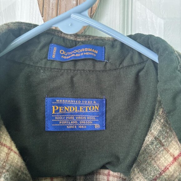 Pendleton 100% Wool Outdoorsman Shirt Mens M Green Flannel Button Down - Picture 3 of 8